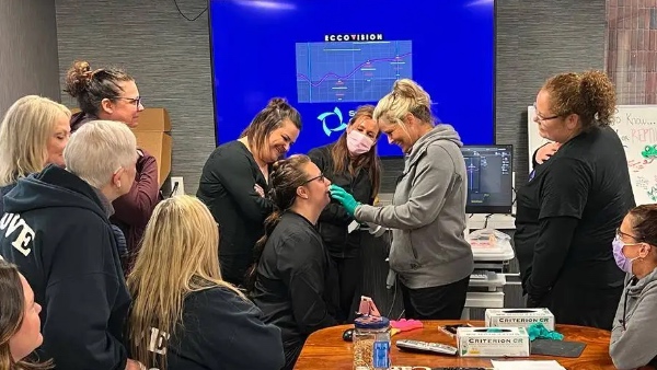 HANDS-ON TRAINING & SUPPORT